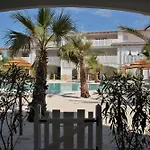 Cala Blu Residence con piscina-Centralissimo Lido di Jesolo