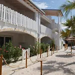 Cala Blu Con Piscina-centralissimo Appartamento *